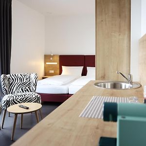 Hotel No151